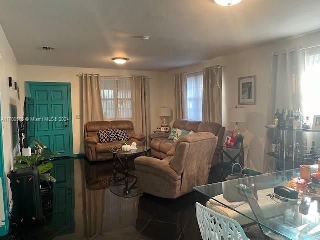 161 NW 35th St, Miami, FL 33127 Photo