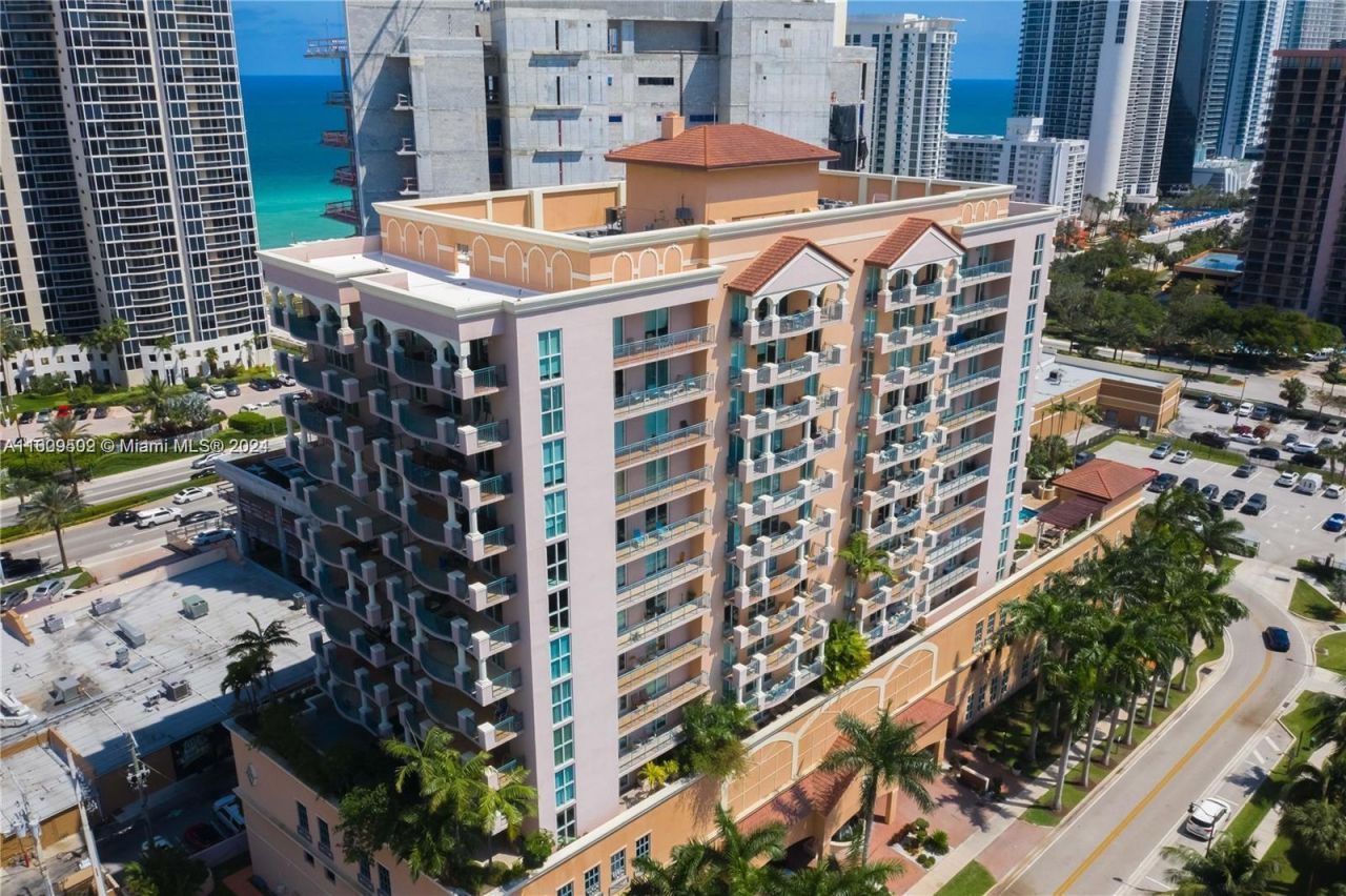17555 Atlantic Blvd, Unit 606, Sunny Isles Beach, FL 33160 Photo