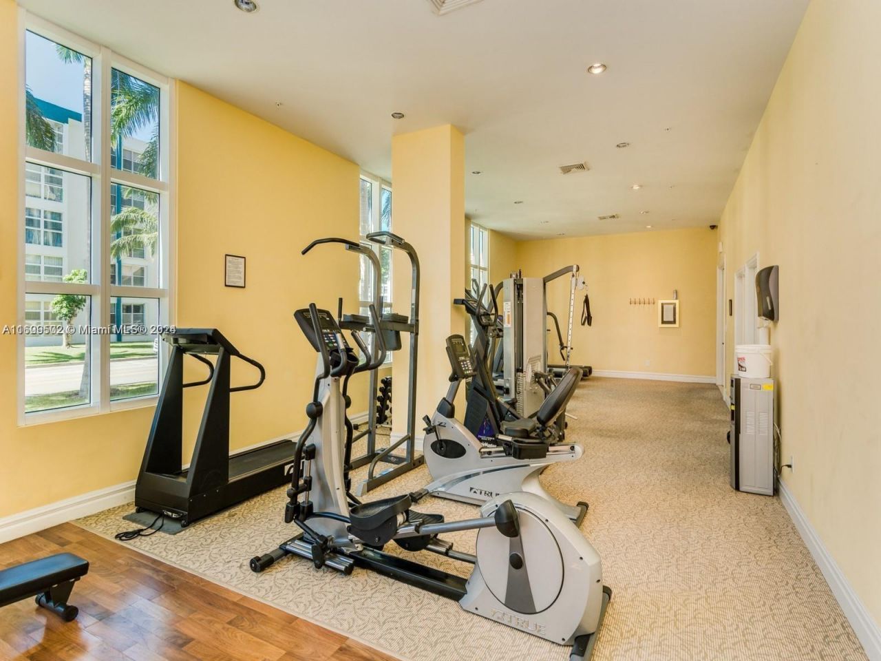 17555 Atlantic Blvd, Unit 606, Sunny Isles Beach, FL 33160 Photo