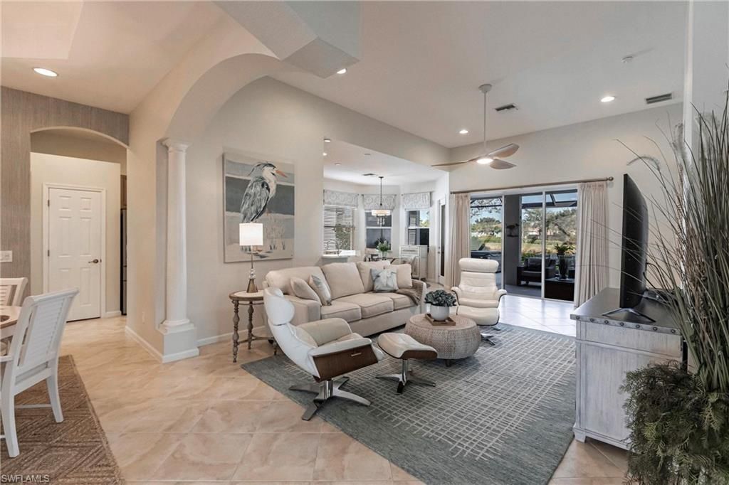 3920 Lakeview Isle Ct, Fort Myers, FL 33905 Photo