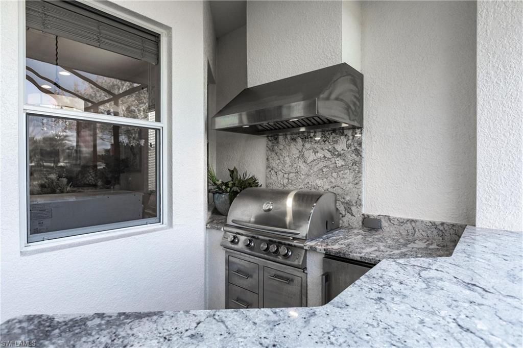 3920 Lakeview Isle Ct, Fort Myers, FL 33905 Photo