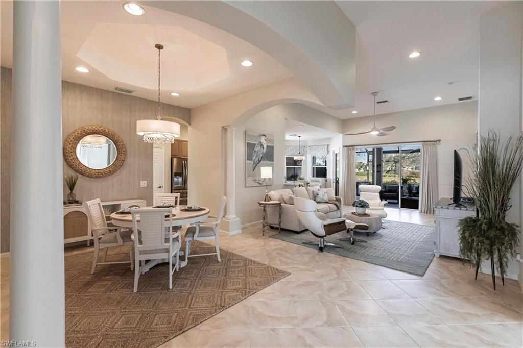 3920 Lakeview Isle Ct, Fort Myers, FL 33905 Photo