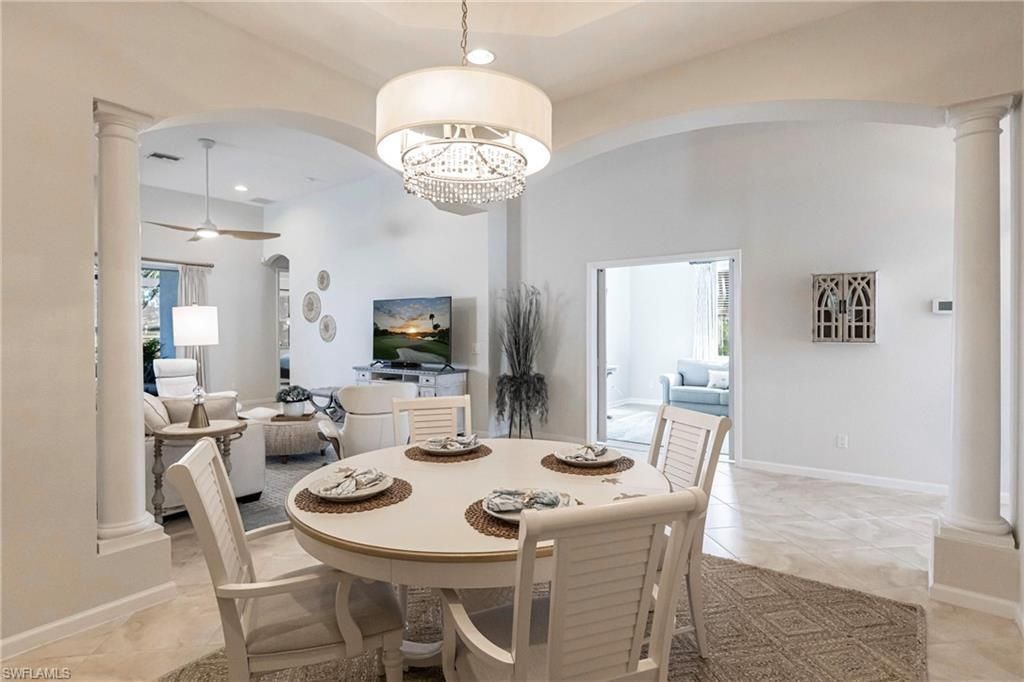 3920 Lakeview Isle Ct, Fort Myers, FL 33905 Photo