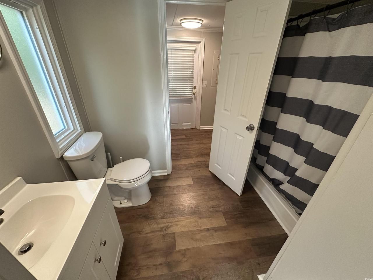 1401 Charles Dr. Photo 7