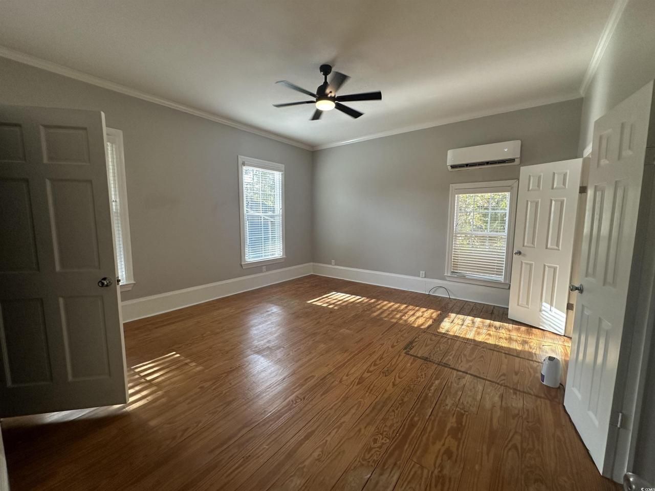 1401 Charles Dr. Photo 9