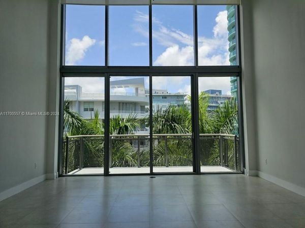 6000 Collins Ave, Unit 528, Miami Beach, FL 33140