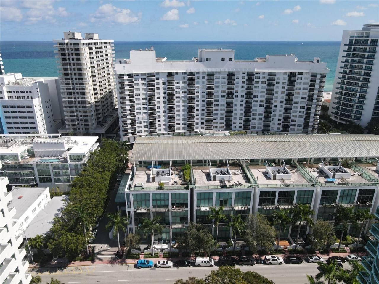 6000 Collins Ave, Unit 528, Miami Beach, FL 33140 Photo