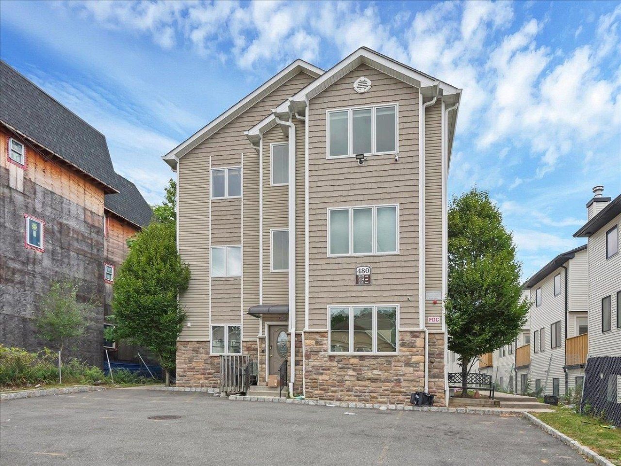 480 W Central Avenue, Spring Valley, NY 10977 Main Photo