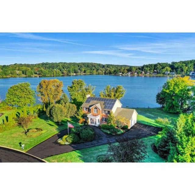 50 Waterview Terrace, New Windsor, NY 12553 Main Photo