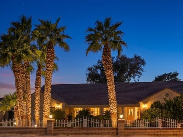 485 Sari Drive, Las Vegas, NV 89110