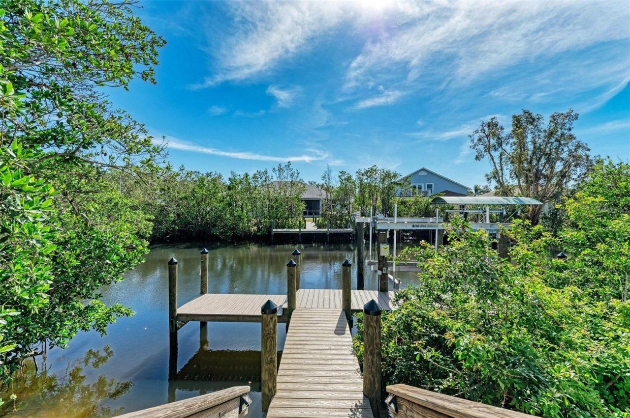 901 30th Court E, Bradenton, FL 34208 Photo