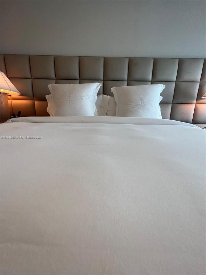 1435 Brickell Ave, Unit 3307, Miami, FL 33131 Photo