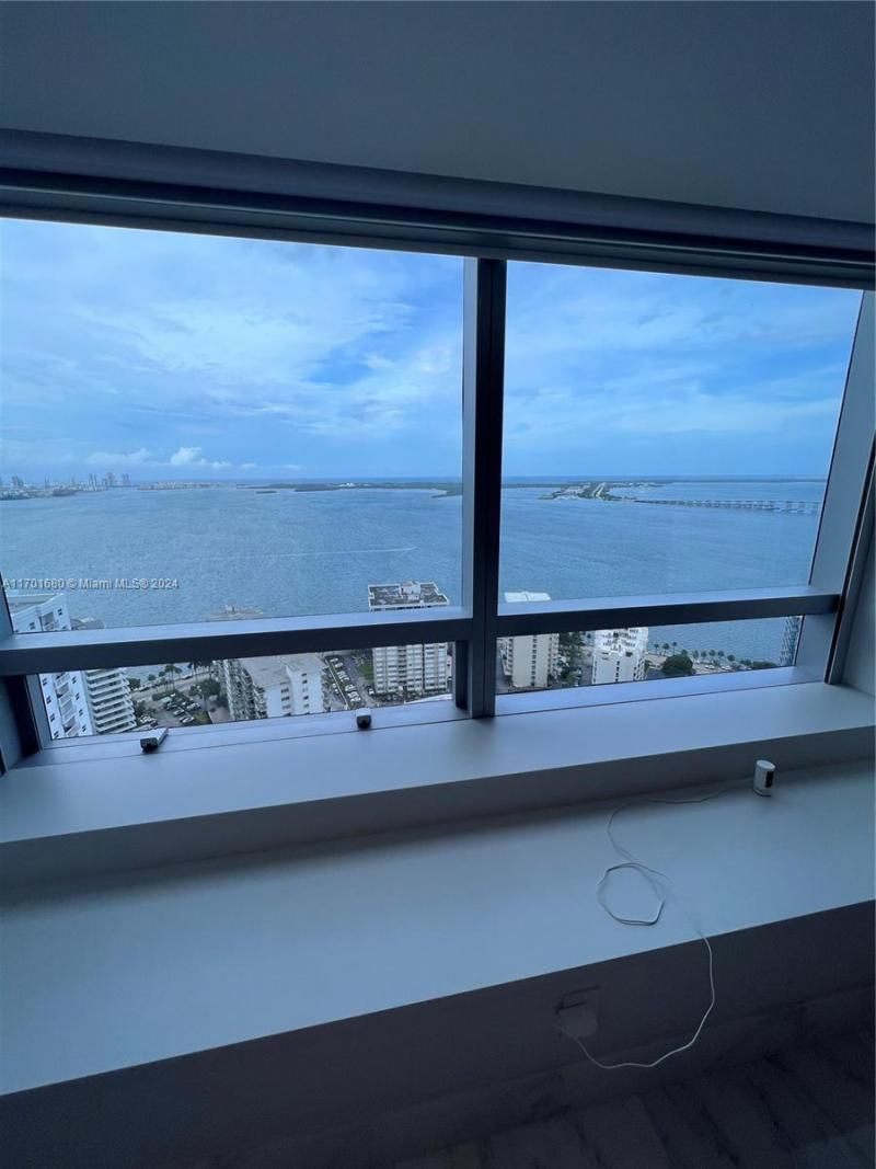 1435 Brickell Ave, Unit 3307, Miami, FL 33131 Photo