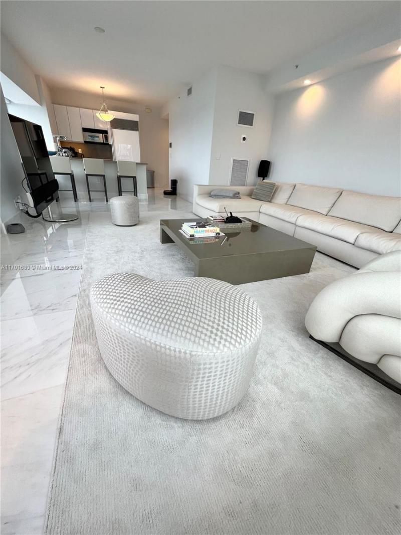 1435 Brickell Ave, Unit 3307, Miami, FL 33131 Photo