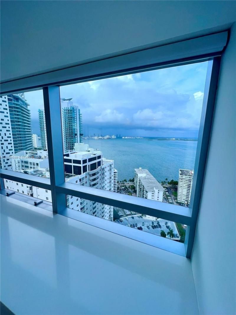 1435 Brickell Ave, Unit 3307, Miami, FL 33131 Photo
