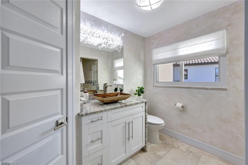 5211 Tamiami Ct, Cape Coral, FL 33904 Photo