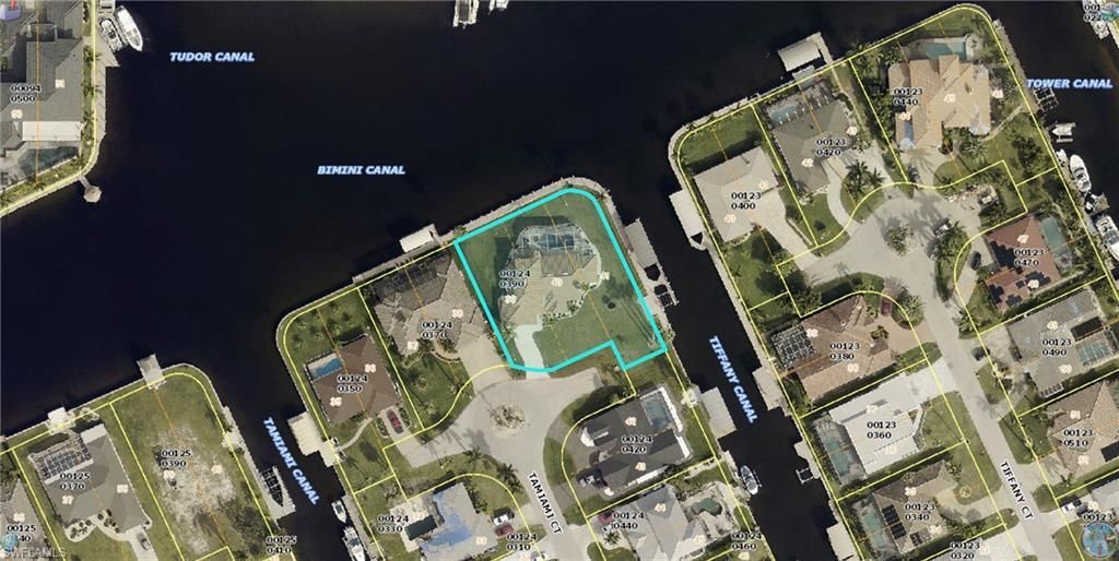 5211 Tamiami Ct, Cape Coral, FL 33904 Photo