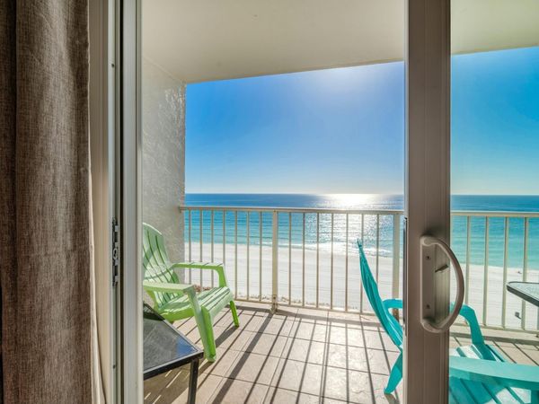 8743 Thomas Drive, Unit 1028, Panama City Beach, FL 32408