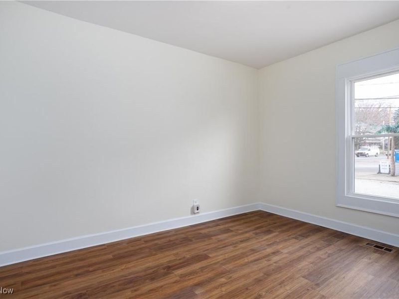 613 Wooster Road N, Barberton, OH 44203 Photo 20