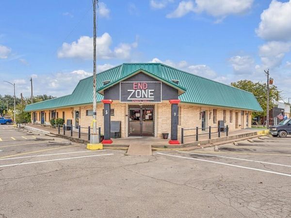 101 E Washington Avenue, Whitney, TX 76692