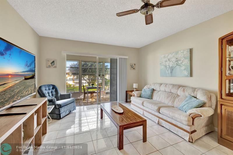 4431 NW 16th Street, Unit 303, Fort Lauderdale, FL 33313 Photo