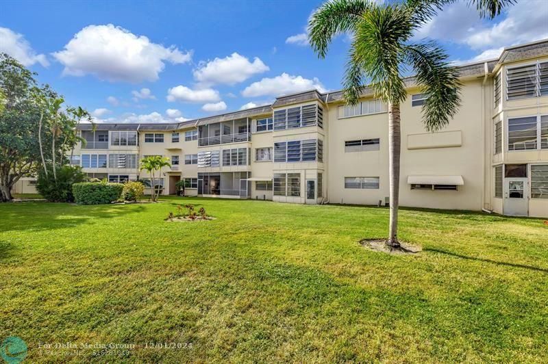 4431 NW 16th Street, Unit 303, Fort Lauderdale, FL 33313 Photo
