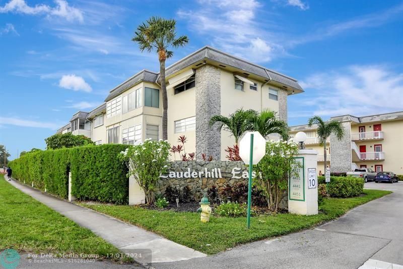 4431 NW 16th Street, Unit 303, Fort Lauderdale, FL 33313 Photo
