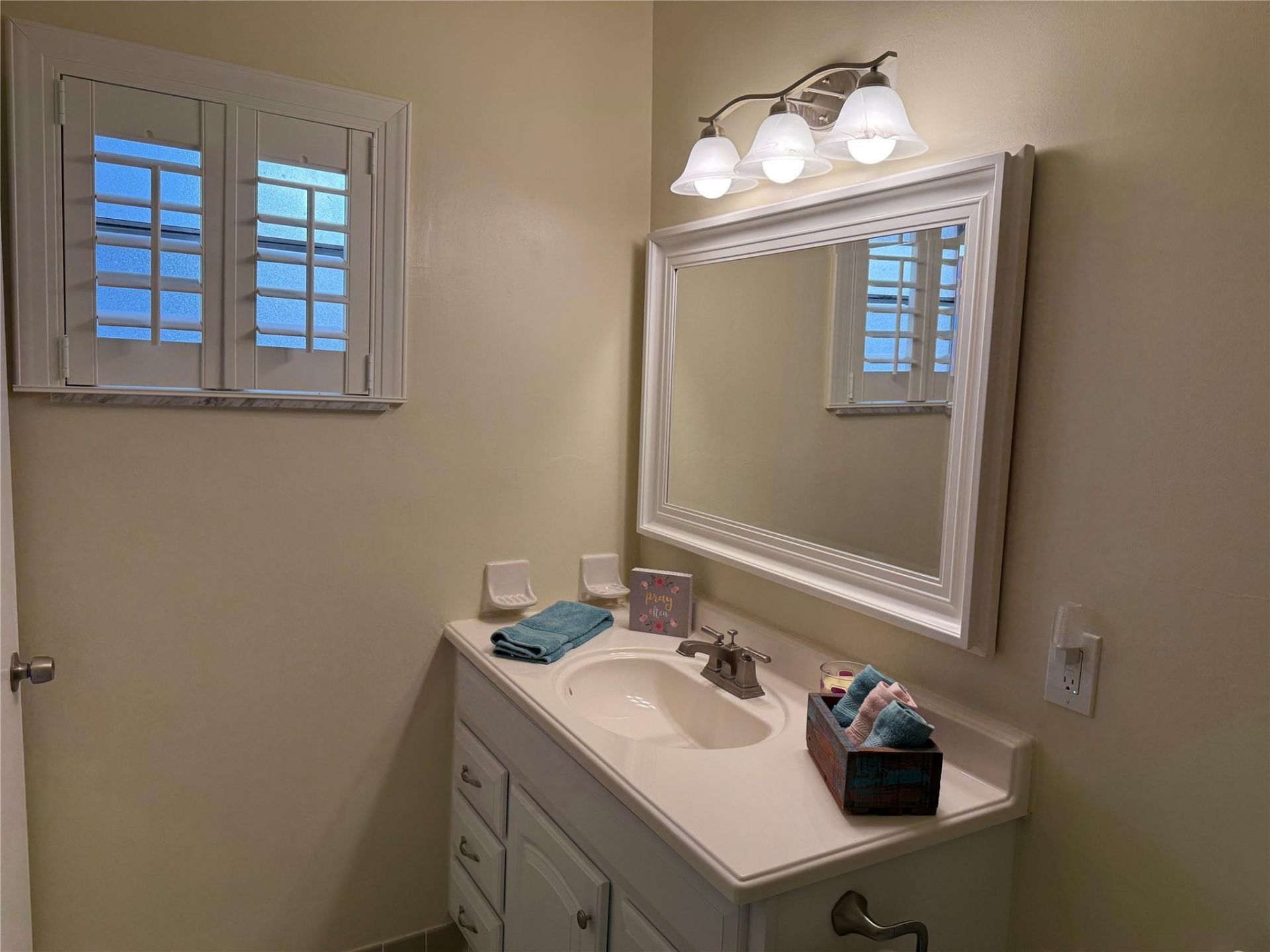 1450 N Riverside Drive, Unit 208, Pompano Beach, FL 33062 Photo