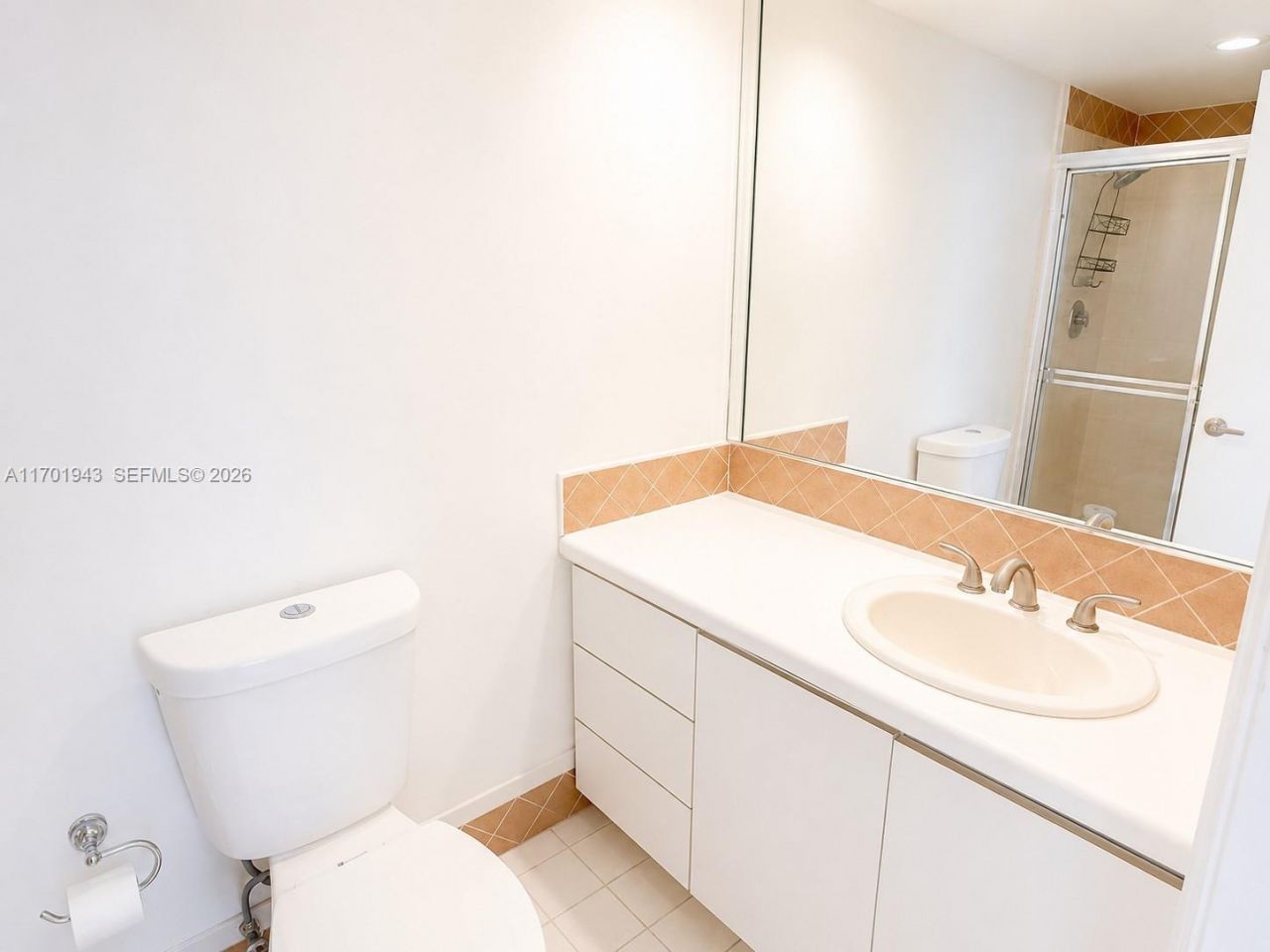 1825 S Ocean Dr, Unit 401, Hallandale Beach, FL 33009 Photo