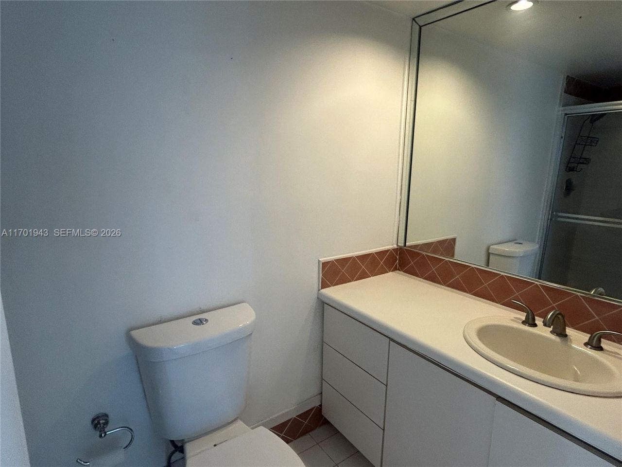 1825 S Ocean Dr, Unit 401, Hallandale Beach, FL 33009 Photo