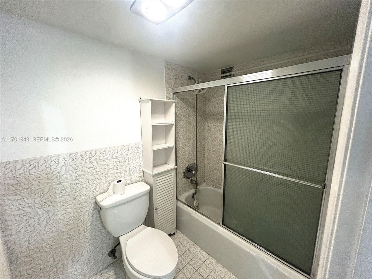 1825 S Ocean Dr, Unit 401, Hallandale Beach, FL 33009 Photo