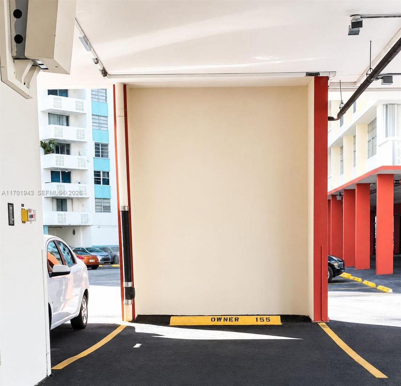 1825 S Ocean Dr, Unit 401, Hallandale Beach, FL 33009 Photo