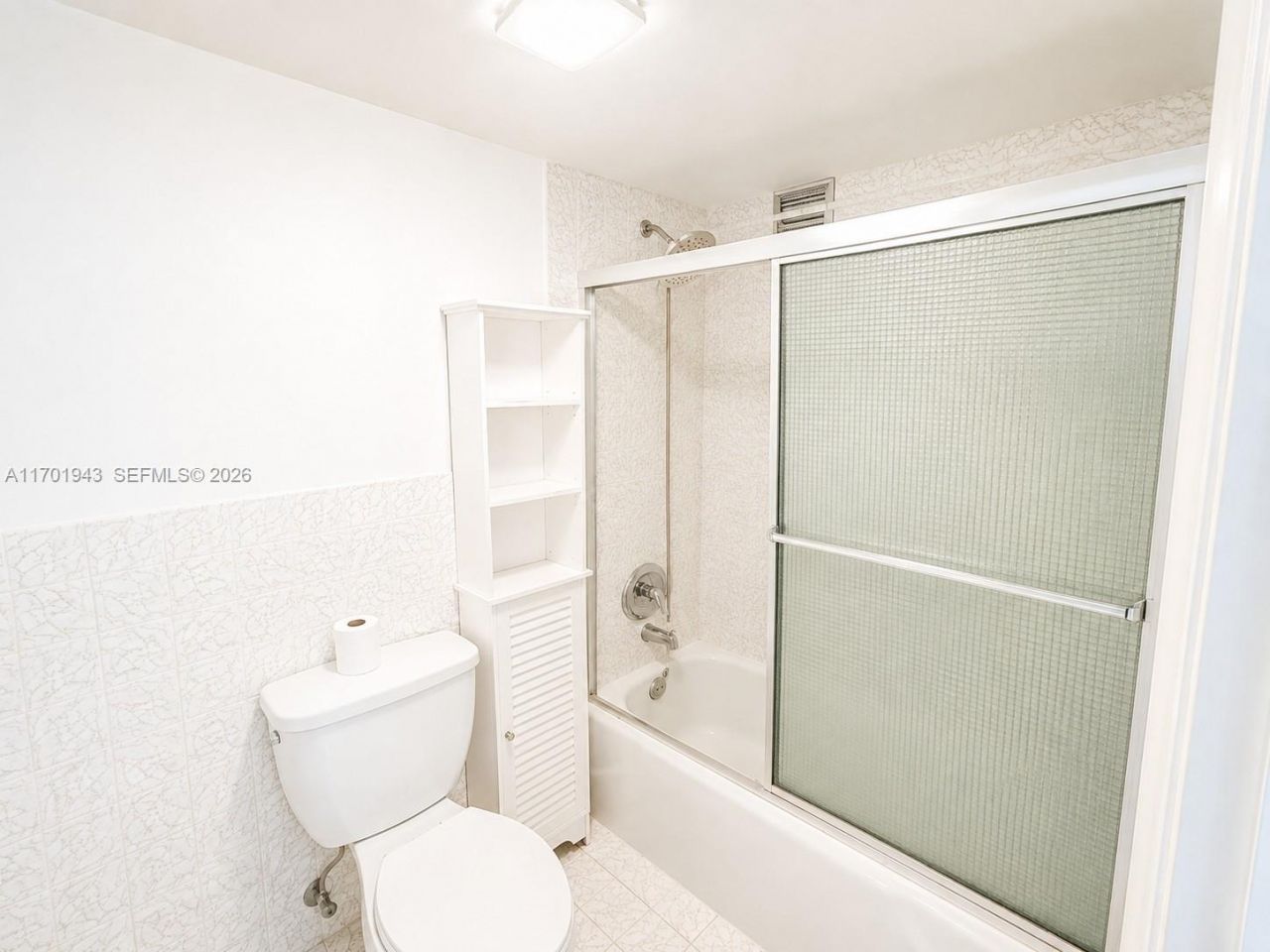 1825 S Ocean Dr, Unit 401, Hallandale Beach, FL 33009 Photo