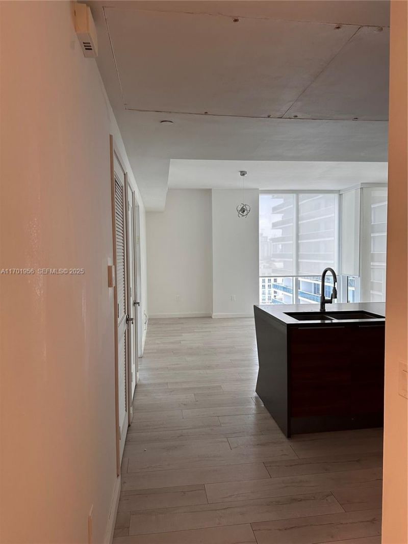 601 NE 27th St, Unit 1202, Miami, FL 33137 Photo