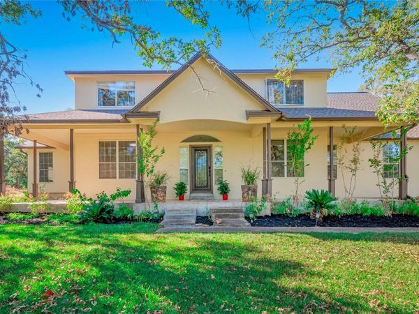 533 Arbors CIR, Elgin, TX 78621