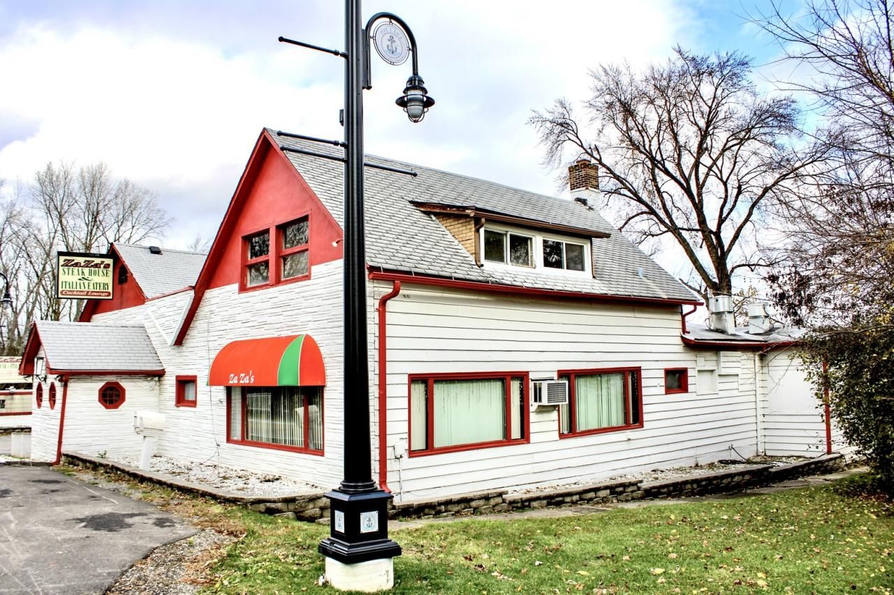 69 Washington Street, Ingleside, IL 60041