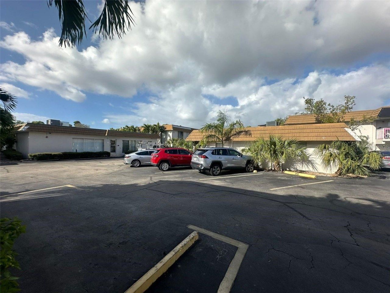 1830 Maravilla Avenue, Unit 413, Fort Myers, FL 33901 Photo