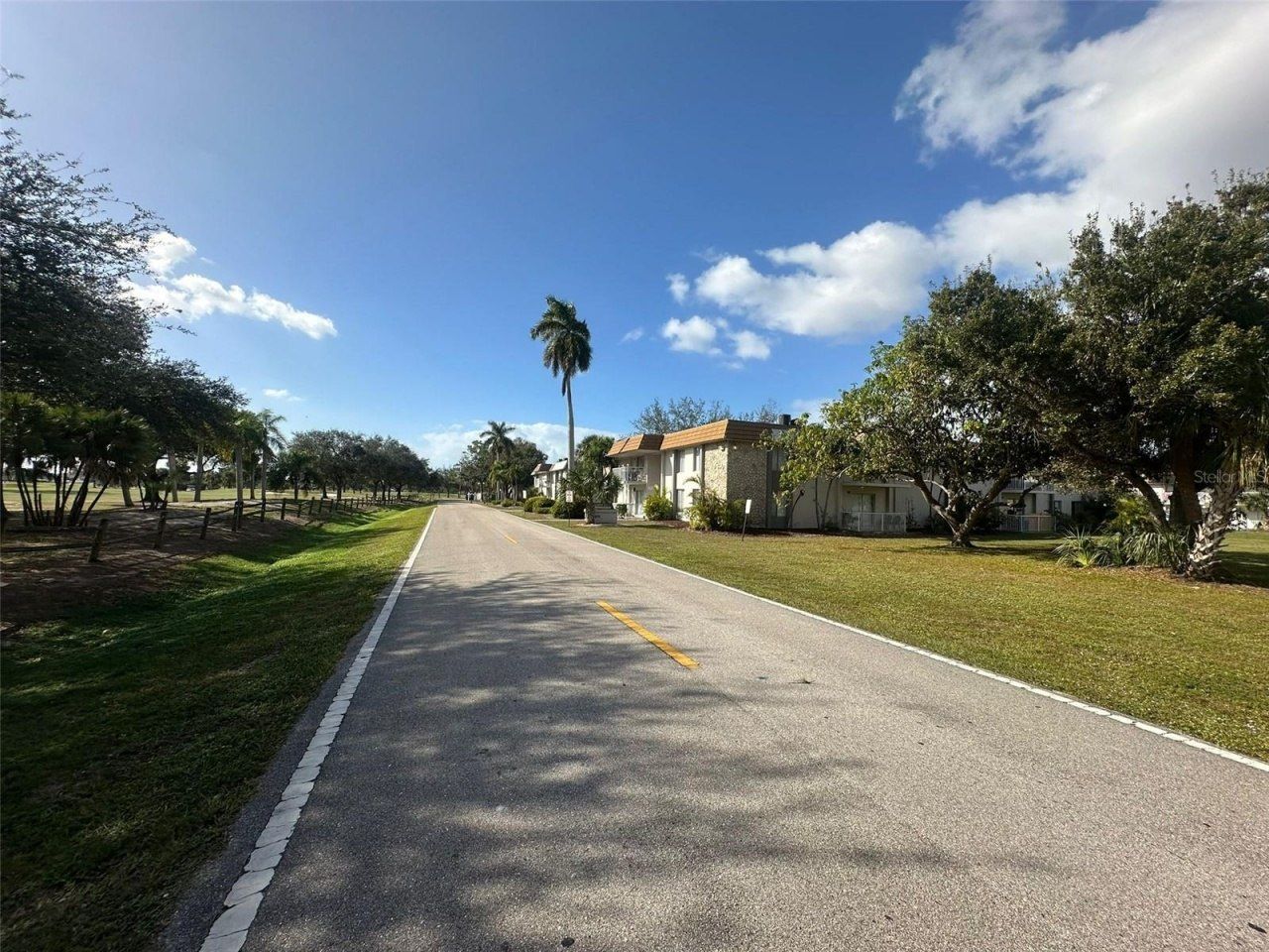 1830 Maravilla Avenue, Unit 413, Fort Myers, FL 33901 Photo