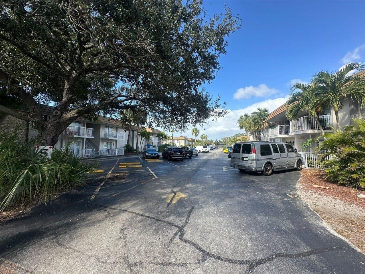 1830 Maravilla Avenue, Unit 413, Fort Myers, FL 33901 Photo