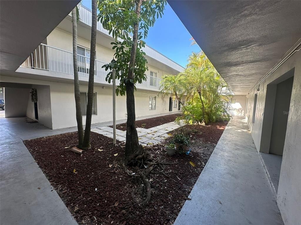1830 Maravilla Avenue, Unit 317, Fort Myers, FL 33901 Photo