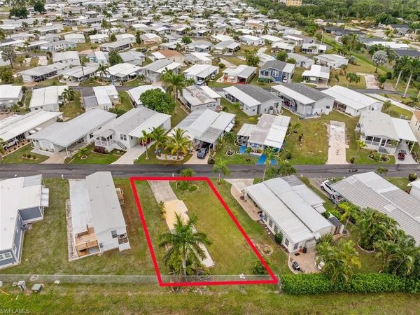 158 Adrienne DR, FORT MYERS, FL 33908