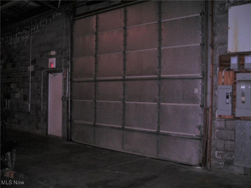 19511 Progress Drive, Strongsville, OH 44149 Photo 12