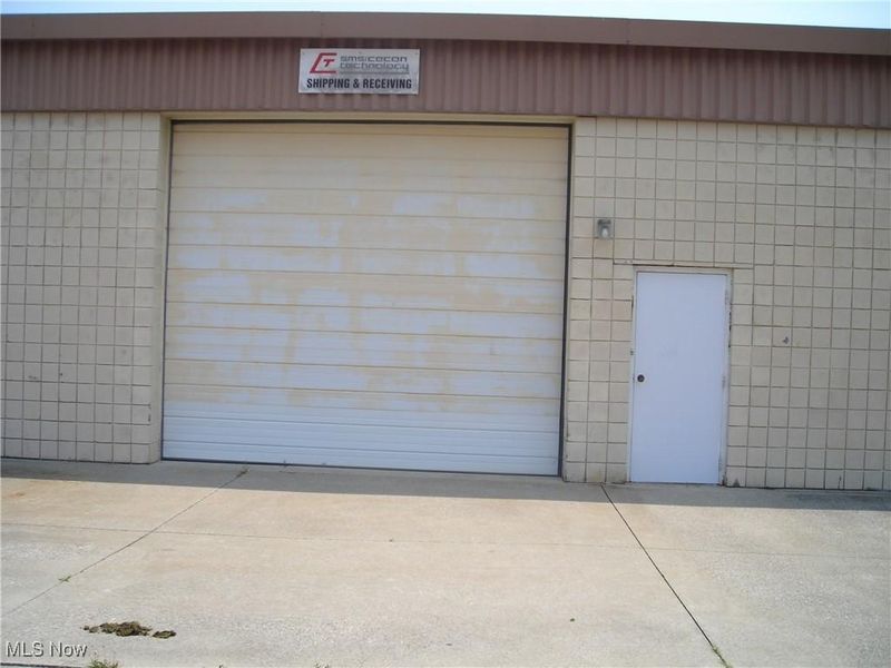 19511 Progress Drive, Strongsville, OH 44149 Photo 3