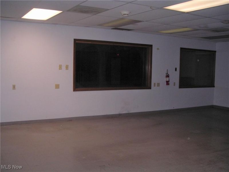 19511 Progress Drive, Strongsville, OH 44149 Photo 9