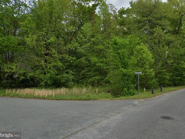 BL 129 LT 8 10-20 BUFFALO COURT, WOODBURY, NJ 08096