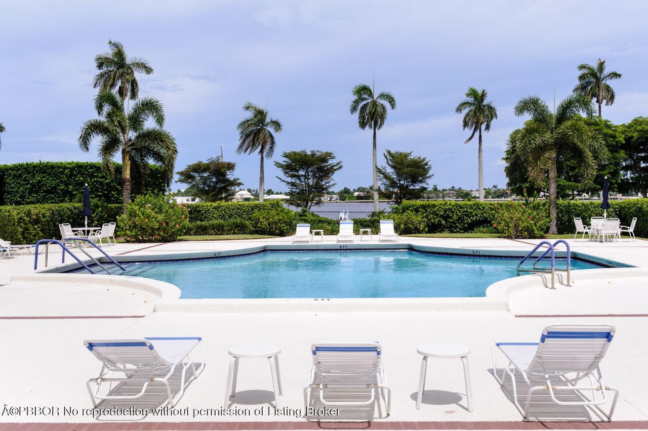 1801 S Flagler Drive, Unit PH 11, West Palm Beach, FL 33401 Photo