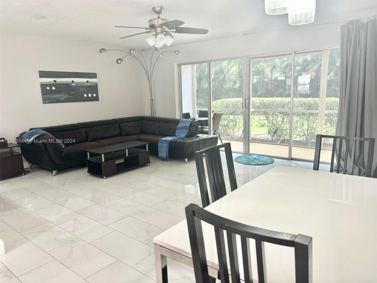 1445 Atlantic Shores Blvd, Unit 102, Hallandale Beach, FL 33009 Photo