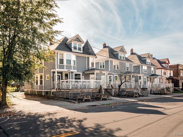 8116 Kercheval Street, Detroit, MI 48214