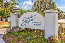 86 Shadow Moss Pl. photo 4