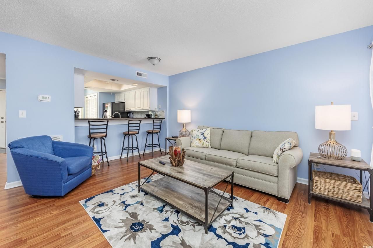 86 Shadow Moss Pl. Photo 21